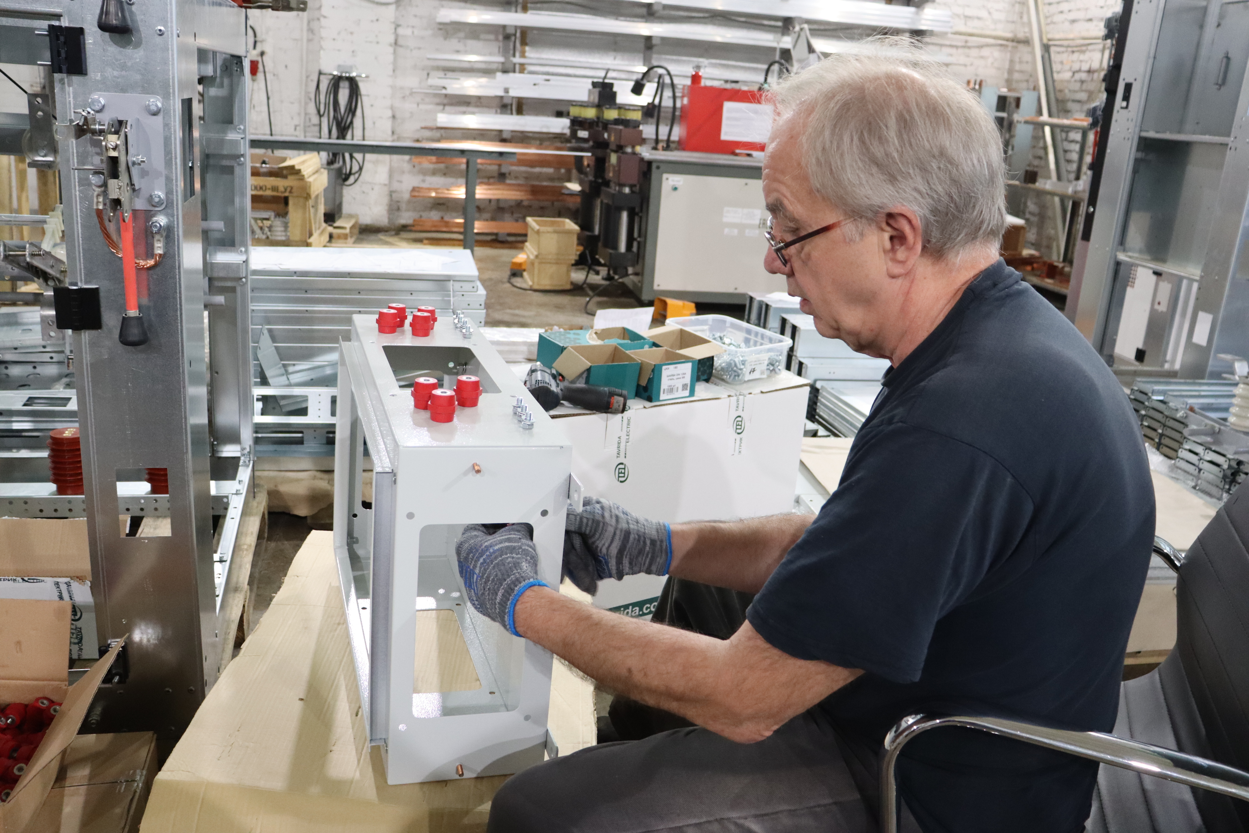 Ящик путейский – для Московского метрополитена.