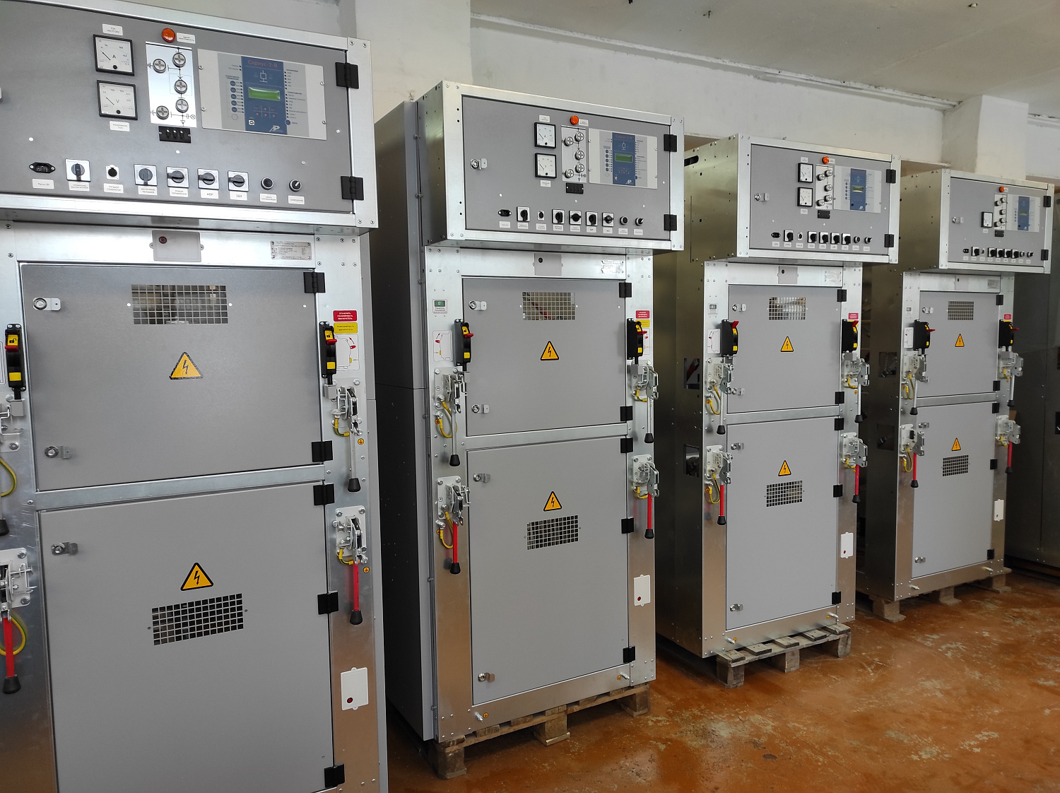 Микропроцессорное устройство релейной защиты - Агат-100