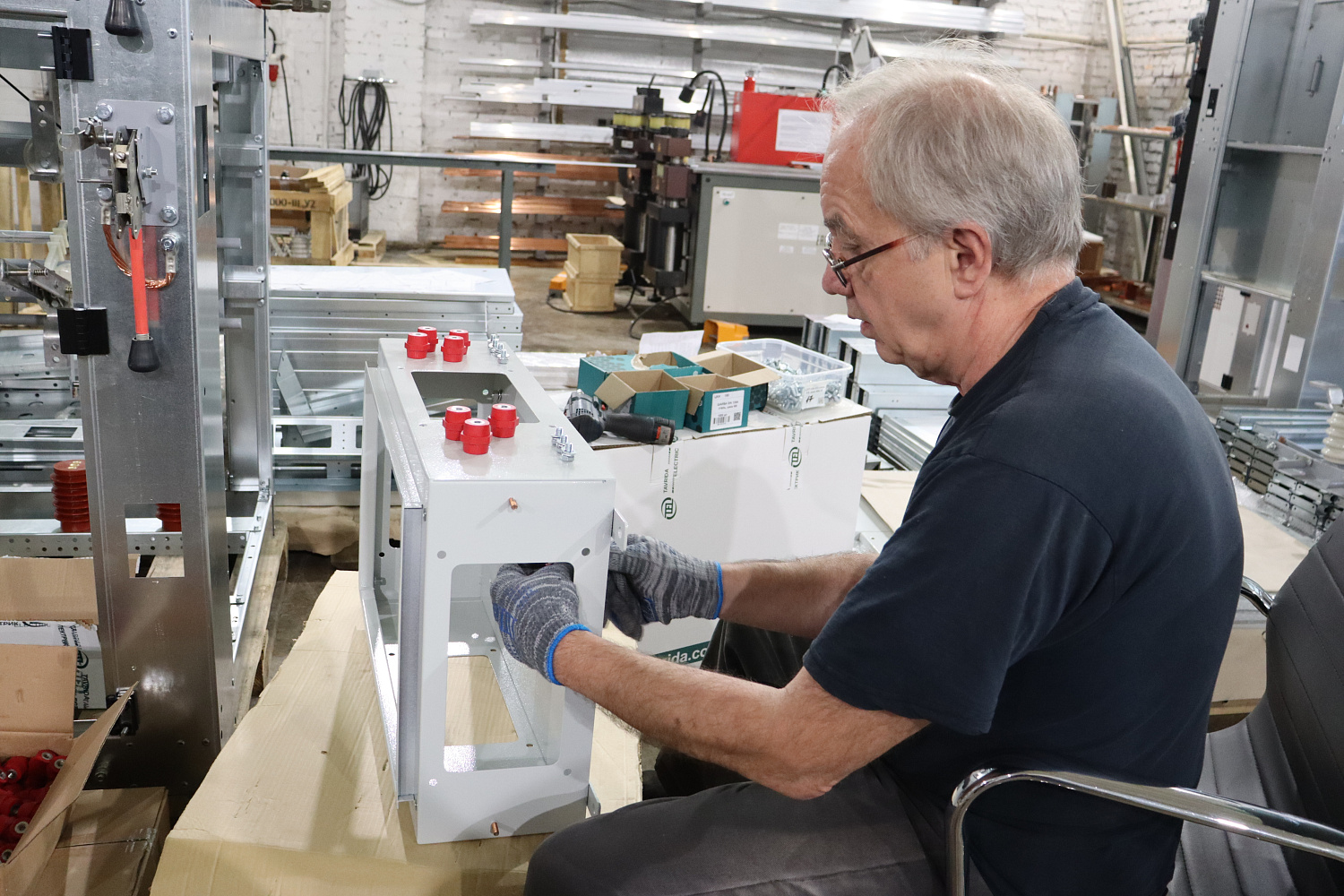 Ящик путейский – для Московского метрополитена.